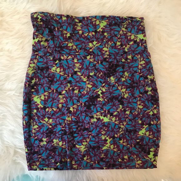 Multicolor Print Skirt - Picture 1 of 3